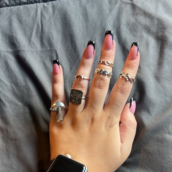 Fake Silver Rings - Picture 2 of 6